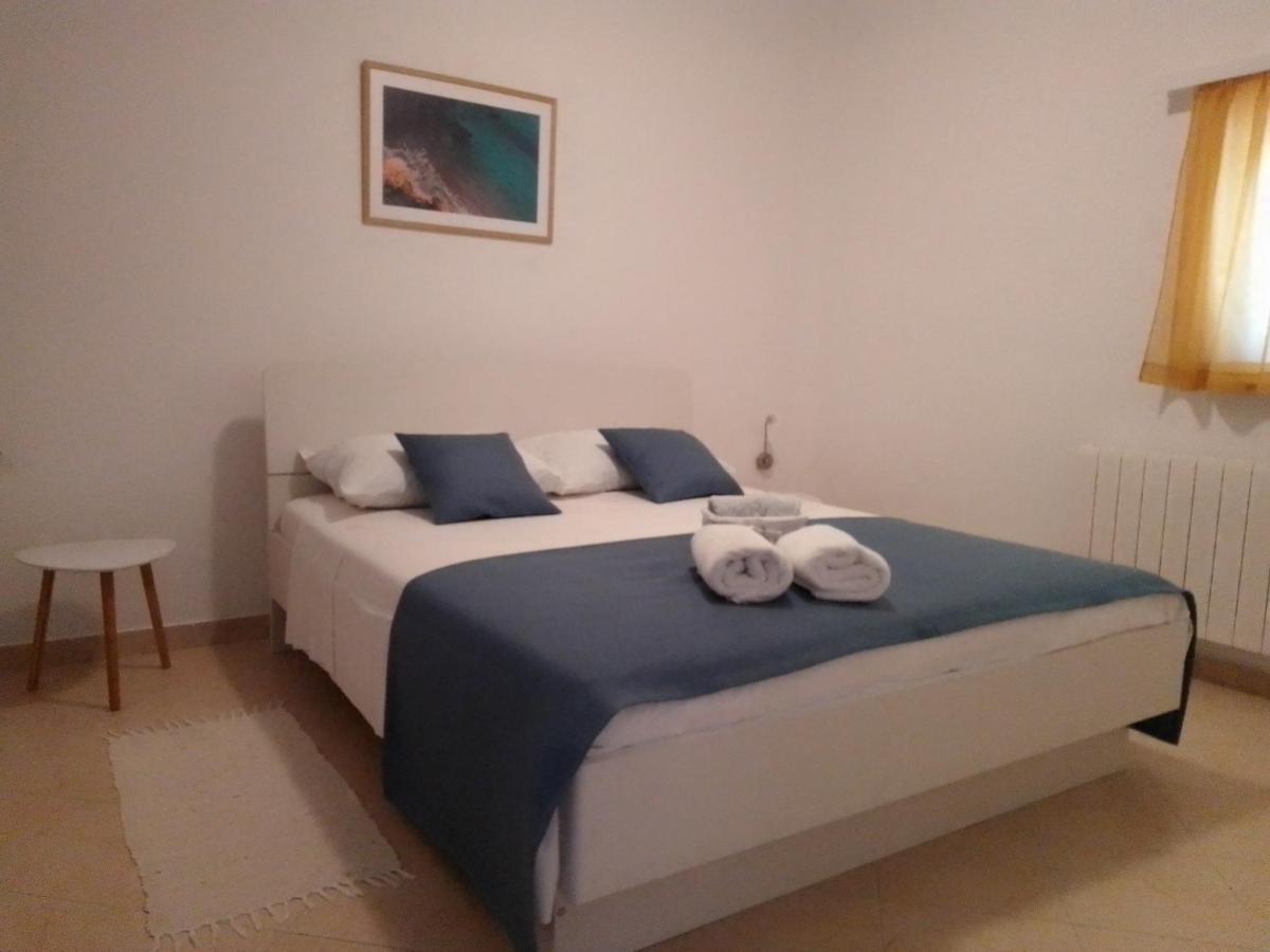 Apartments Bor เมดูลิน ภายนอก รูปภาพ